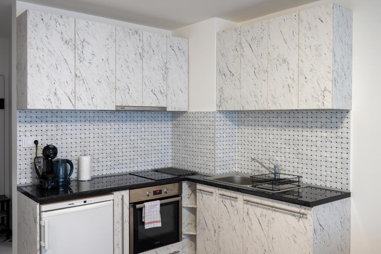 Bright Studio In The City Center Sofia Luaran gambar